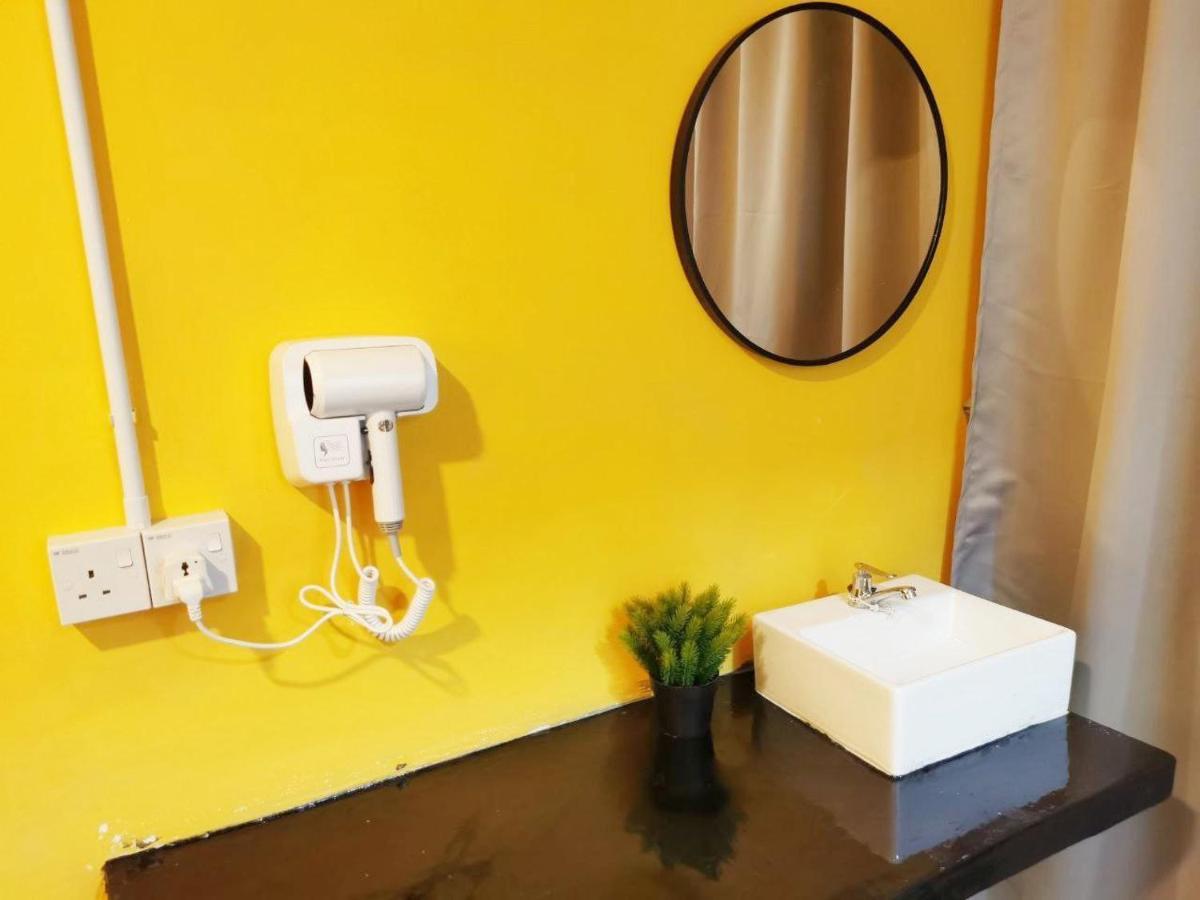 The Cocoon Capsule Hotel Cameron Highlands Eksteriør bilde