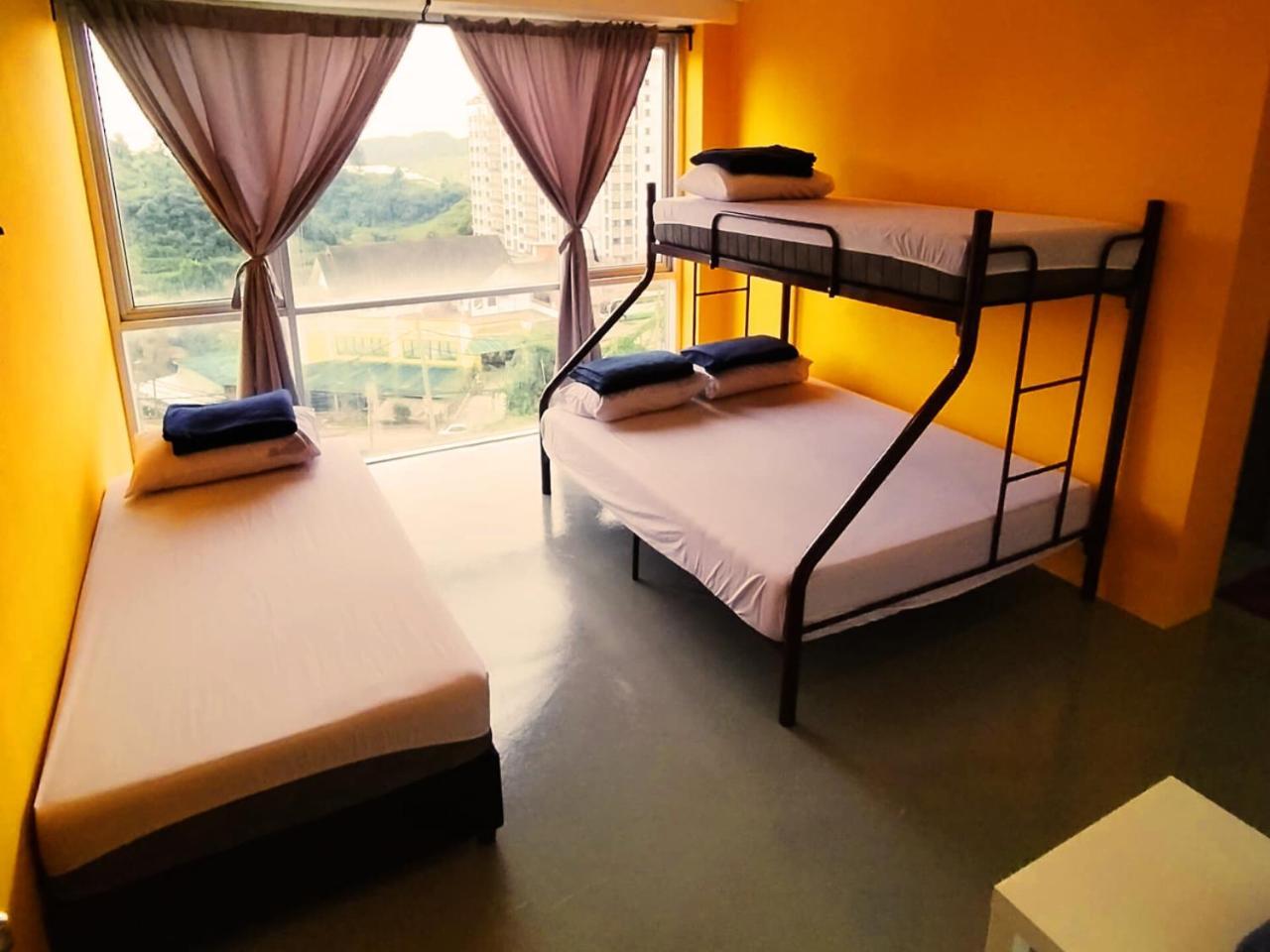 The Cocoon Capsule Hotel Cameron Highlands Eksteriør bilde